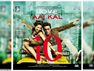 Love Aaj Kal (2009) 720p | 480p BluRay [Hindi DD 2.0] x264 1.2GB | 400MB